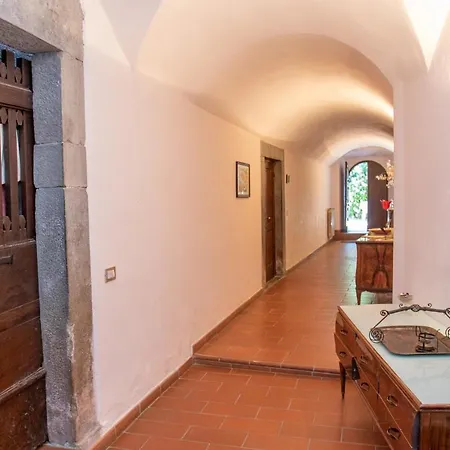 Apartment Palazzo Del Duca Tavernelle (Massa-Carrara)