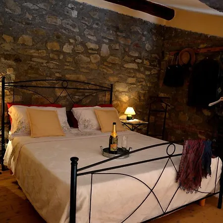 Palazzo Del Duca Apartment